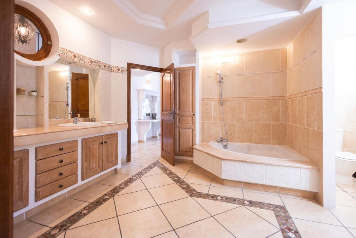 ונס Villa Isabella מראה חיצוני תמונה