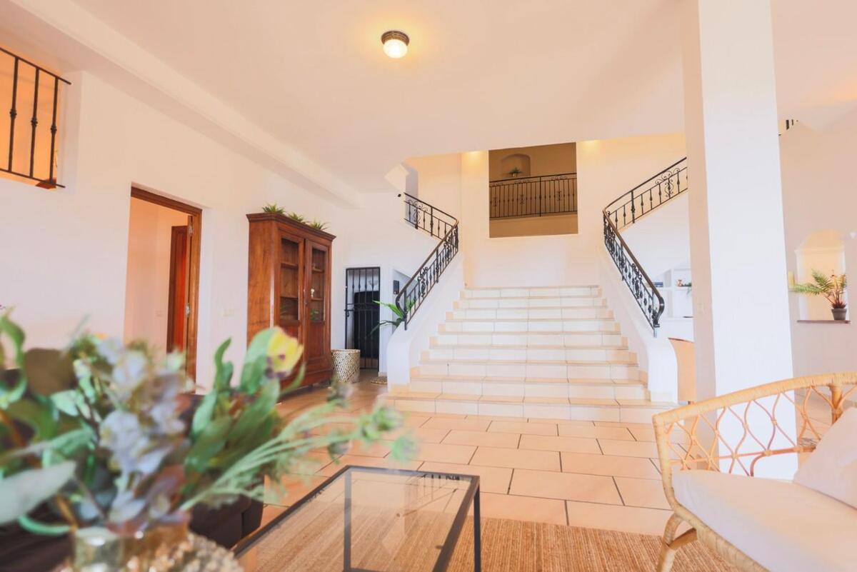 ונס Villa Isabella מראה חיצוני תמונה